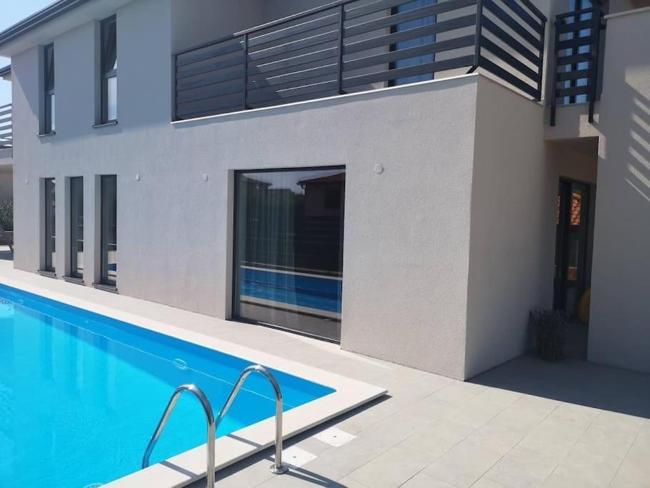 Marcante - Designer, Romantic Pool View Suite Poreč Exterior foto